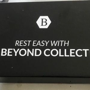 New eye/sleep satin black mask  New in box

gift or keep for yourself